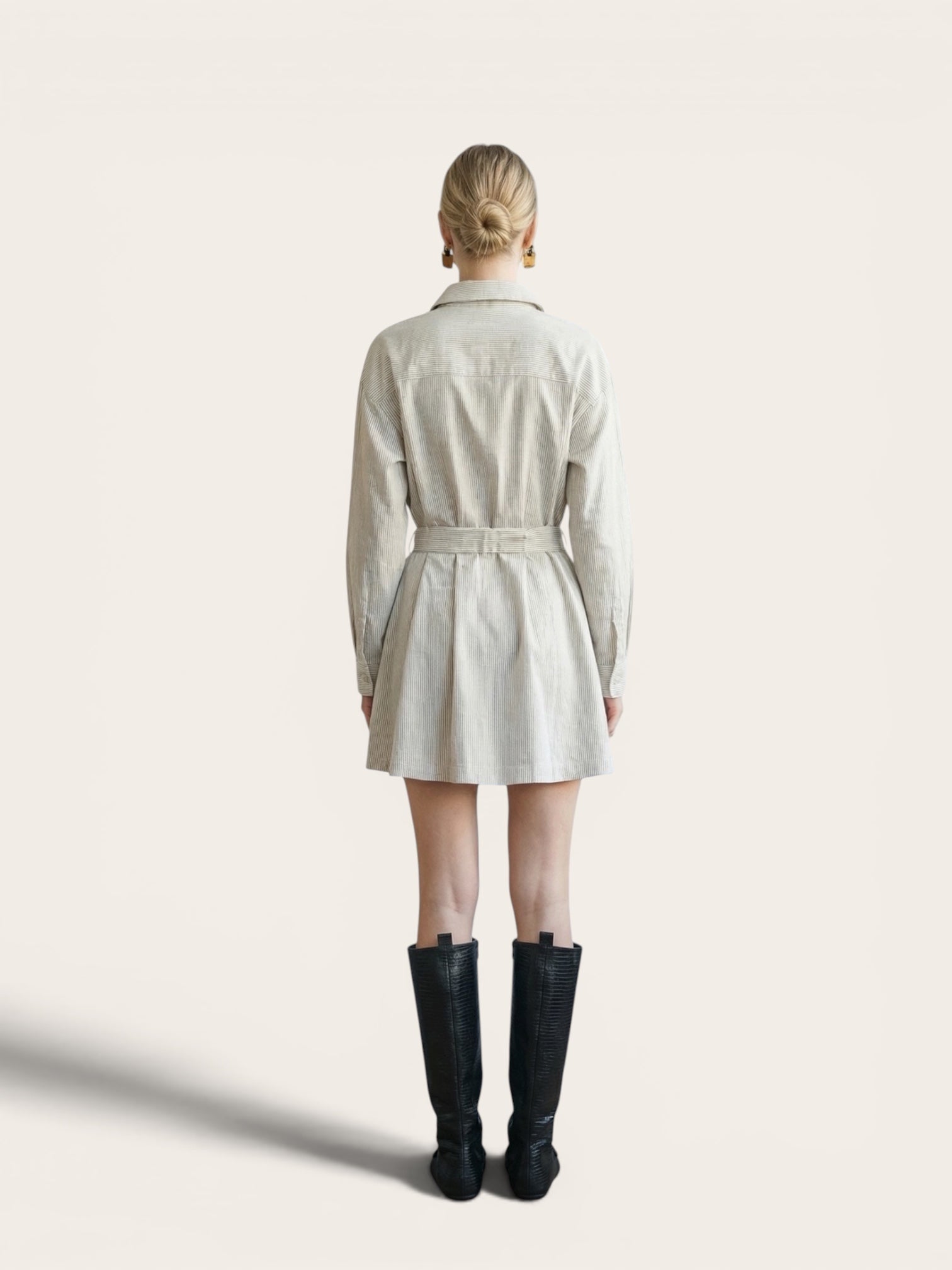 Chic Button-Up Shirt Dress with Pleated Skirt